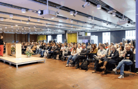 Public présent au colloque sur les compétences de base